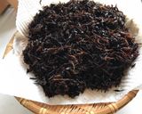 A picture of step 1 of Hijiki- Japanese seaweed dish.