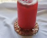 Foto langkah ke 5 dari resep Ice Strawberry Tea.