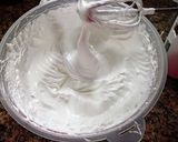 Foto del paso 2 de la receta: Merengue Súper Fácil 🥣