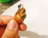 Hình bước làm 3 của món Chả giò rong biển chà bông gà