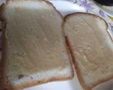 A picture of step 3 of Egg Cheese Sandwich.