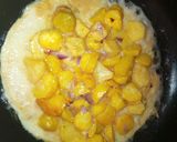 A picture of step 4 of Sultan chips.