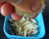 A picture of step 1 of PINEAPPLE - MINT LEMONED with GRATED APPLE.