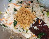 Foto langkah ke 6 dari resep Nasi Goreng Rainbow Sayuran.