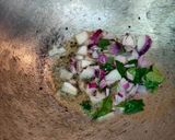 A picture of step 1 of Veg vermicelli.