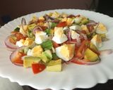 A picture of step 3 of Avocado egg salad.