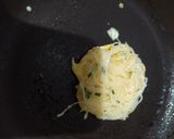 Foto langkah ke 3 dari resep Egg Dumpling.