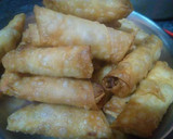 A picture of step 5 of Spring Rolls.🌈🌈🌺 .