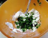 Foto del passaggio 2 della ricetta Barchette di melanzane ripiene di ricotta, polpa di melanzana, pecorino romano, avvolto nello speck