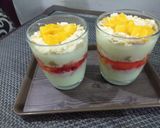 A picture of step 11 of Mango Custard Trifle.