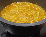 Foto del paso 5 de la receta: Sopa de repollo al curry Madrás