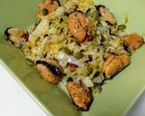 Foto del paso 5 de la receta: Espaguetis de col (repollo) con mejillones