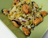 Foto del paso 5 de la receta: Espaguetis de col (repollo) con mejillones