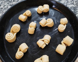 Foto del paso 4 de la receta: Cuernitos de Manteca 🥐🧈