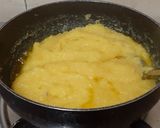 A picture of step 3 of પાઈનેપલ કેસરી / હલવો.