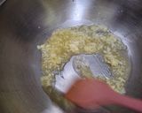Foto langkah ke 1 dari resep Saus bechamel.