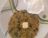 A picture of step 4 of Suji palak paratha.