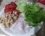 A picture of step 1 of Vegetables sandwich.