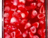Foto del paso 4 de la receta: Terina de fresas con crema chantilly