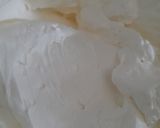 Foto langkah ke 2 dari resep Buttercream lembut simple.