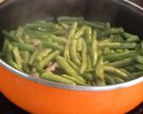 Foto del paso 2 de la receta: Papas y vainitas (green beans and potatoes)