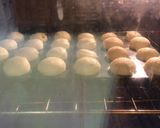 Foto langkah ke 3 dari resep Pao De Queijo (Brazilian cheese bread).