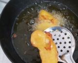 A picture of step 6 of Pazham Pori ripe banana fritters.