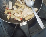 Foto langkah ke 3 dari resep Tenpe oseng jeruk nipis.