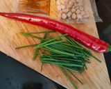 Foto del passaggio 1 della ricetta Noodles al tofu e zucchine sweet chili🥰
