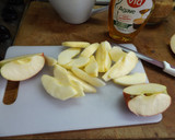 Foto del paso 1 de la receta: Crêpes crocantes con manzana caramelizada al vino tinto