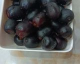A picture of step 1 of Jamun Sharbat.