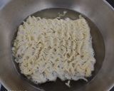 Foto langkah ke 1 dari resep Lumpia Korea (Versi Mie Instan).