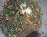 Foto langkah ke 3 dari resep Oseng kikil tahu putih cabe ijo.
