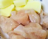 A picture of step 1 of Potato chicken curry.