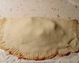A picture of step 2 of Calzone.