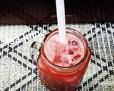 A picture of step 3 of Falsa k sharbat.