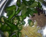 A picture of step 2 of Simple pulao.