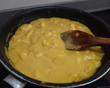 Foto del paso 3 de la receta: Pollo con curry de manzana y mango
