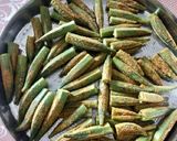 A picture of step 4 of Bharwa Bhindi.