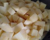 Foto langkah ke 2 dari resep Sambal Goreng Kentang Ati Ampela.