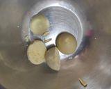 A picture of step 2 of Stuffed eggs.
