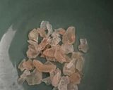 A picture of step 1 of Minty Watermelon Gond Katira Lemonade Fizz.