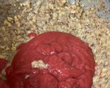 Une image de l'étape 4 de Financier aux amandes concassées et purée de fraises.