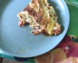 Hagymás - Szalámis omlett 🥓🧅🧀🥚😋 recept fázis 3 fotója