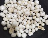 A picture of step 1 of Makhana rewri and chikki.