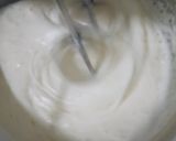 A picture of step 2 of Mango Ice Cream (no cook, with fresh cream).