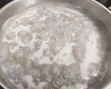 A picture of step 4 of Cream of Mushroom (soup with fresh cream & spring onion).