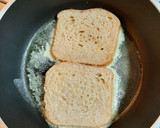 Foto del paso 2 de la receta: Tostadas francesas con salsa de dulce de leche