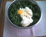 Foto del paso 1 de la receta: Malfattis de espinaca con salsa rosa