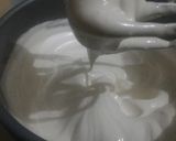Foto langkah ke 3 dari resep Pandan sponge cake.